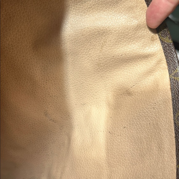 Louis Vuitton Monogram Sac Plat Tote - Picture 11 of 13